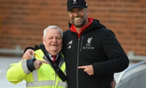 "Fan 20 năm của Liverpool" nhiệt tình tiếp lửa cho Klopp trước giờ G