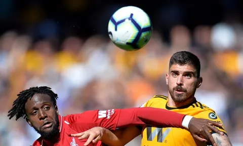 M.U giải phóng hậu vệ 60 triệu euro; Juve chi lương khủng cho 'cạ cứng' của CR7
