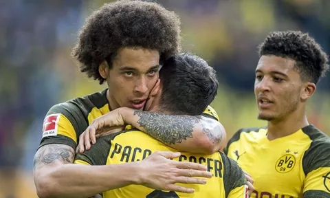 Trước trận đại chiến nước Đức, Witsel làm điều khiến Bayern nóng mặt