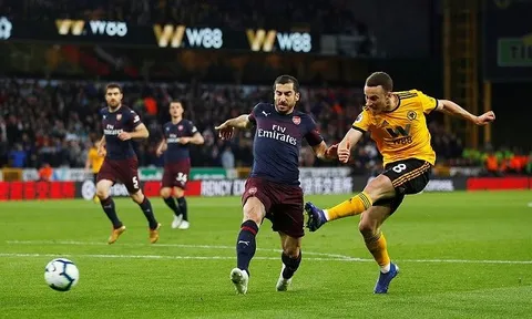 Lionel Messi – Từ trọng trách gánh vác cho đến gánh nặng của Barca