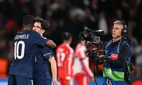 Seedorf chọn Arsenal vô địch sau màn rượt đuổi của PSG và Bayern