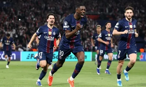 3 bài học từ trận PSG 5-4 Bayern: Sự rực sáng của Kvaratskhelia