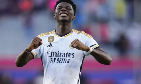 Real dập tắt hy vọng mua Tchouameni của Man Utd