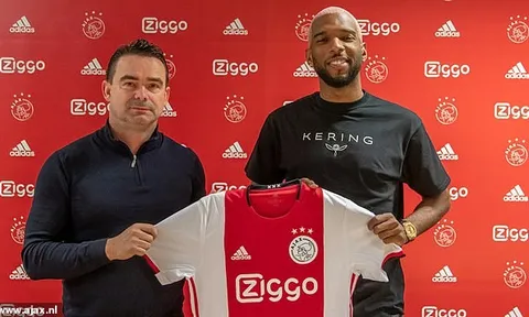 CHÍNH THỨC: Ryan Babel lần thứ 3 khoác áo Ajax