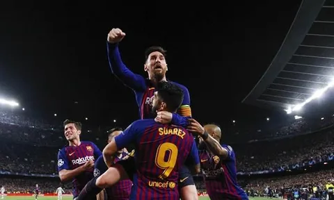 'Họ đã phải ngả mũ trước số 10'