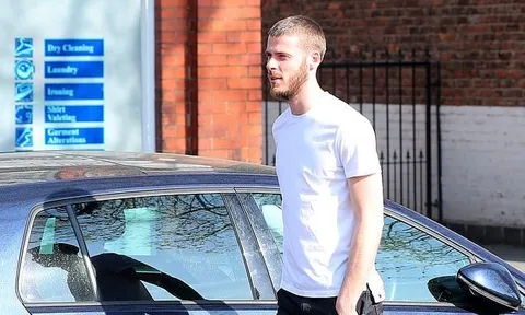 Cục diện top 4 thay đổi ra sao khi Man Utd, Arsenal mất điểm ở vòng 37?