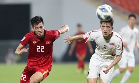 "Tôi thay mặt tập thể U23 Việt Nam xin lỗi NHM cả nước"