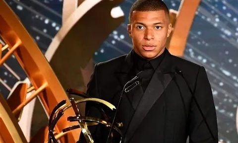 Học theo Pele, Mbappe dự đoán chủ nhân của Quả bóng vàng châu Âu 2019