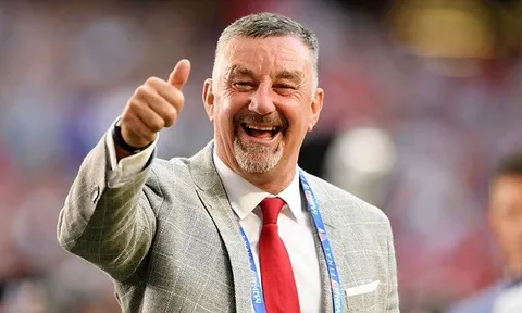 "Những gì đội bóng Liverpool này đang làm thật phi thường"