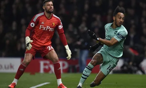 '11 đấu 11, Watford sẽ thắng. Arsenal thật yếu đuối'