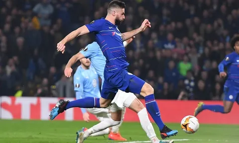 Oliver Giroud nổ súng, Chelsea tạm thời vượt qua cơn khủng hoảng