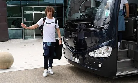 Hazard "tay xách nách mang", sẵn sàng cho trận đánh cuối cùng