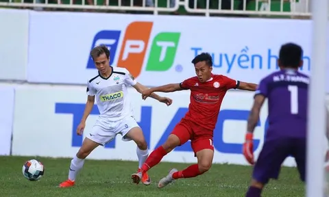 4 điểm nhấn HAGL 1-2 TP.HCM: Văn Toàn đáng khen, "người cũ HAGL" cao tay