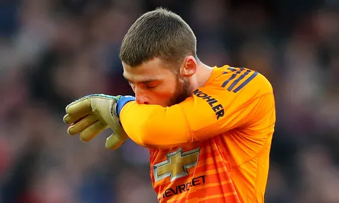 5 cầu thủ tệ nhất vòng 30 Premier League: Sự chủ quan của 'thiên tài'