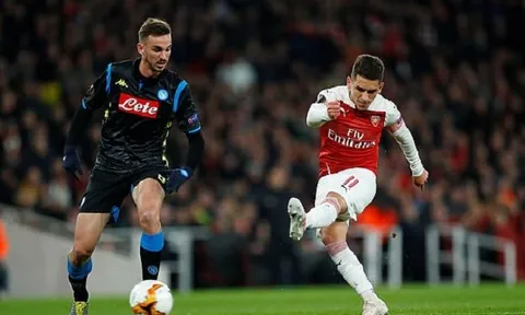 5 điểm nhấn Arsenal 2-0 Napoli: Đội khách bại trận vì "Kante da trắng", Emery vẫn lo lắng một điều