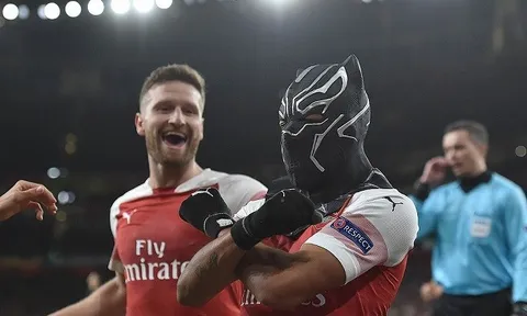 5 điểm nhấn Arsenal 3-0 Rennes: Emery đưa Arsenal vào lịch sử, Sarr sẽ khuấy đảo Premier League