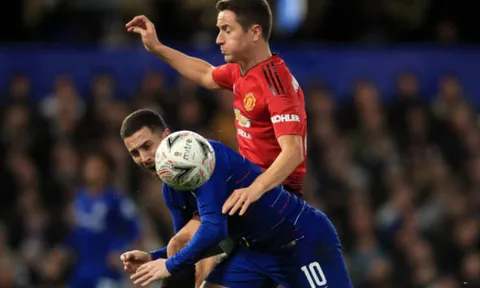 5 điểm nhấn Chelsea 0-2 Man United: 'Kế hoạch P' của Solsa; Hazard không đáng để Herrera 'kèm chết'
