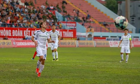 5 điểm nhấn Hải Phòng 1-0 HAGL: Văn Toàn gặp vận đen, "Văn Lâm đệ nhị" xuất thần
