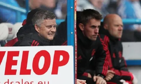 5 điểm nhấn Huddersfield 1-1 Man Utd: Solsa bất lực, Viên ngọc thô cứu rỗi mùa bóng