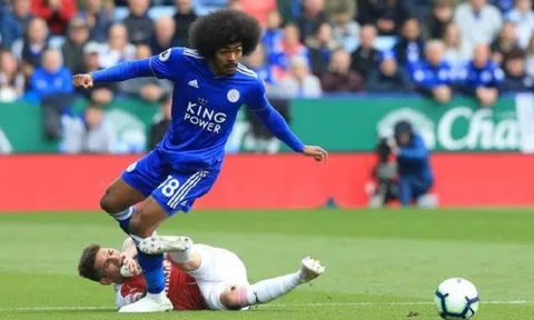 5 điểm nhấn Leicester 3-0 Arsenal: Thẻ đỏ khiến Emery bất lực, "Kante trắng" bị hủy diệt bởi đối thủ 21 tuổi