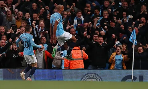 5 điểm nhấn Man City 1-0 Leicester: Huyền thoại đội trưởng; Chạm 1 tay vào ngôi vương