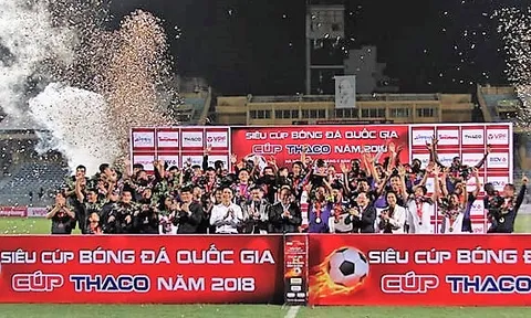 Samson lập cú đúp, Hà Nội FC đánh bại Bình Dương giành Siêu cúp