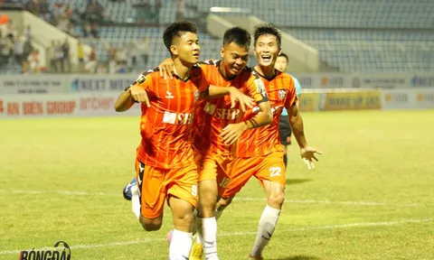Derby miền trung rực lửa, Đức Chinh “nổ súng” giúp Huỳnh  Đức thoát thua