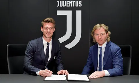 CHÍNH THỨC: Mục tiêu 50 triệu euro của Chelsea gia hạn với Juventus