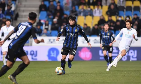 Công Phượng dự bị, đồng đội nhận thẻ đỏ, Incheon United thua trận thứ 5 liên tiếp