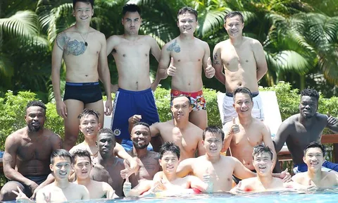 Dàn sao của Hà Nội FC "lộ hàng" trên đất Myanmar