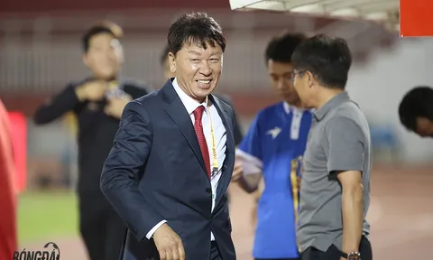 Giúp TP.HCM thăng hoa ở V-League, xây chắc ngôi đầu, HLV Chung Hae Soung nói gì?