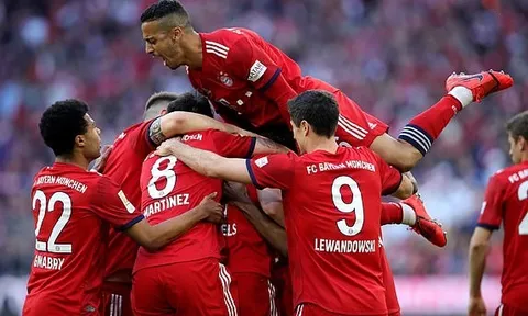 Hủy diệt Dortmund bằng một 'bàn tay nhỏ', Bayern trở lại ngôi đầu Bundesliga