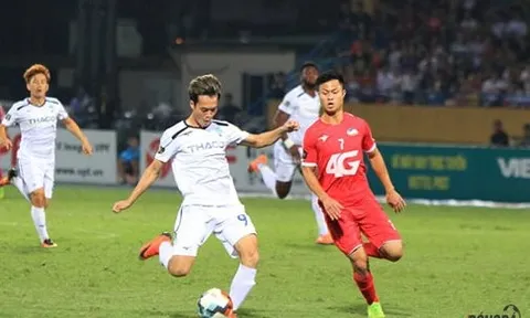 Văn Toàn: "Bàn thắng của Văn Thanh là may mắn nhưng vẫn là nỗ lực của toàn đội"