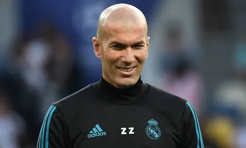 Florentino Perez: "Zidane sẽ không tạo ra một cuộc cách mạng"