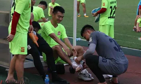 Thủ môn Văn Toản "đổi nghề", sẵn sàng giúp Hải Phòng đánh bại Viettel