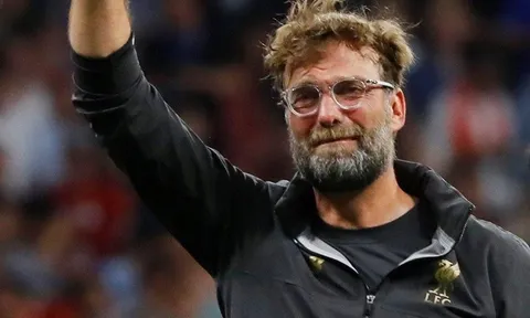 Klopp: "Tôi là người duy nhất không rơi lệ khi trở về nhà"