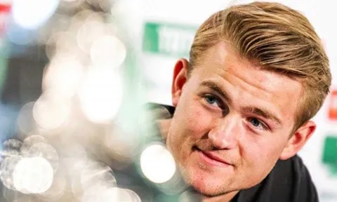 1 tuyên bố, 2 ý tưởng; De Ligt khiến Man Utd chìm vào giấc mơ một lần nữa!