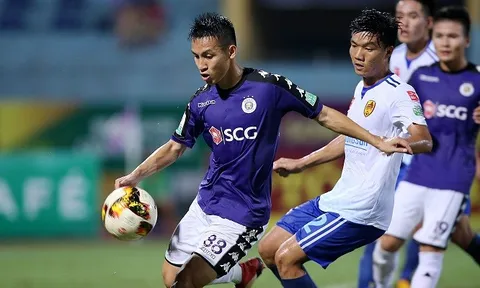 Sếp lớn CLB Hà Nội lên tiếng về tin đồn Muangthong chèo kéo Đỗ Hùng Dũng