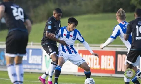 Đoàn Văn Hậu đá trọn 90 phút, góp công vào chiến thắng đậm của Jong Heerenveen