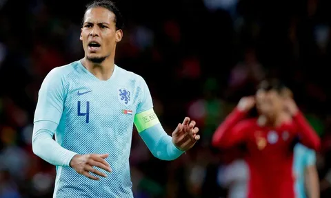 Kaka nói 1 lời chân thật, Van Dijk được tin yêu sẽ giành bóng vàng