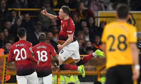 Chiến Barca, 50% CĐV M.U muốn Solskjaer dùng 1 cái tên thay Matic
