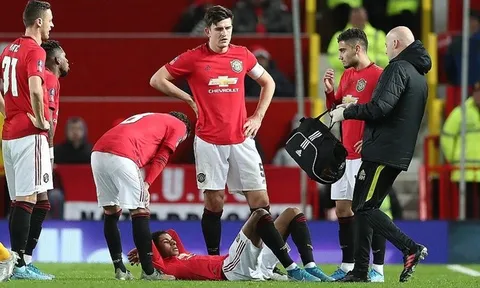 Thi đấu 17 phút, Rashford lập tức đem tin dữ đến CĐV Man United