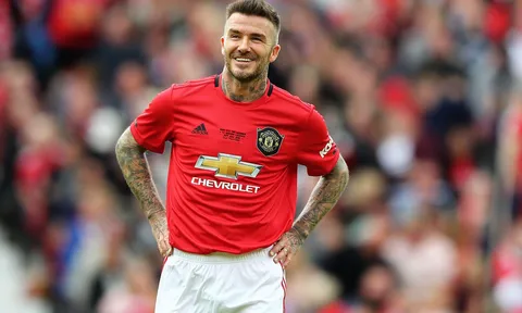 Man Utd Legends đã dạy cho các hậu bối 2 bài học đắt giá!