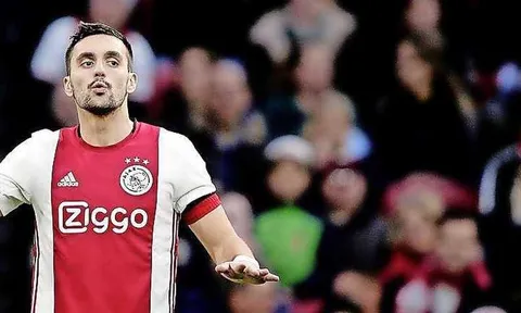 Nhanh như chớp, Ajax đã hồi đáp Barca về thương vụ "kẻ thay thế Suarez"