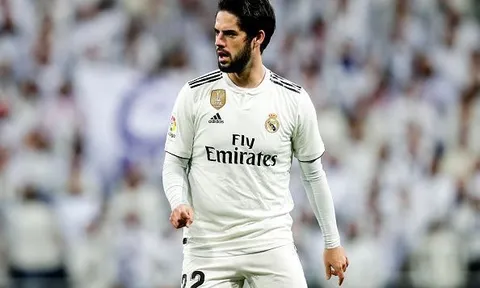 Isco nên chọn CLB nào, Man Utd hay Liverpool?