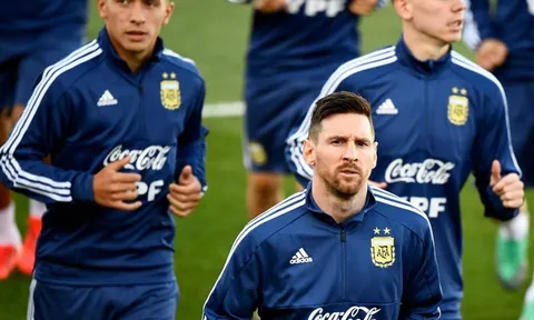 Tái xuất sau 8 tháng, Messi quyết tâm xưng bá Nam Mỹ cùng Argentina