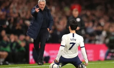 Son Heung-min nhận thông điệp "I love you" từ Mourinho