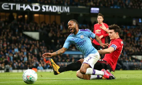 Chỉ 1 khoảnh khắc, Maguire "đập nát" nghi ngờ của Guardiola