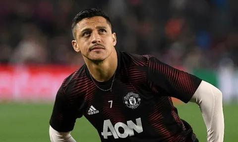 10 thủ thành xuất sắc nhất Champions League sau vòng bảng: 'Hàng thải' của Real vô đối