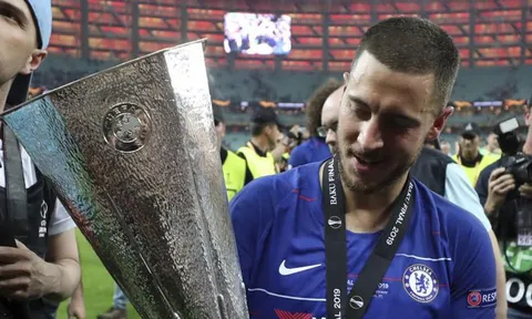 "Chelsea có một vài phương án thay thế Hazard, cậu ấy là một trong số đó"